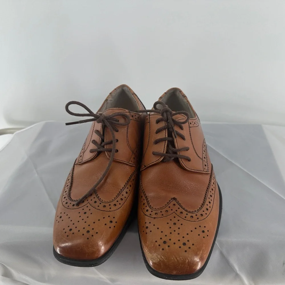 Florsheim Reveal Wingtip boys dress shoes